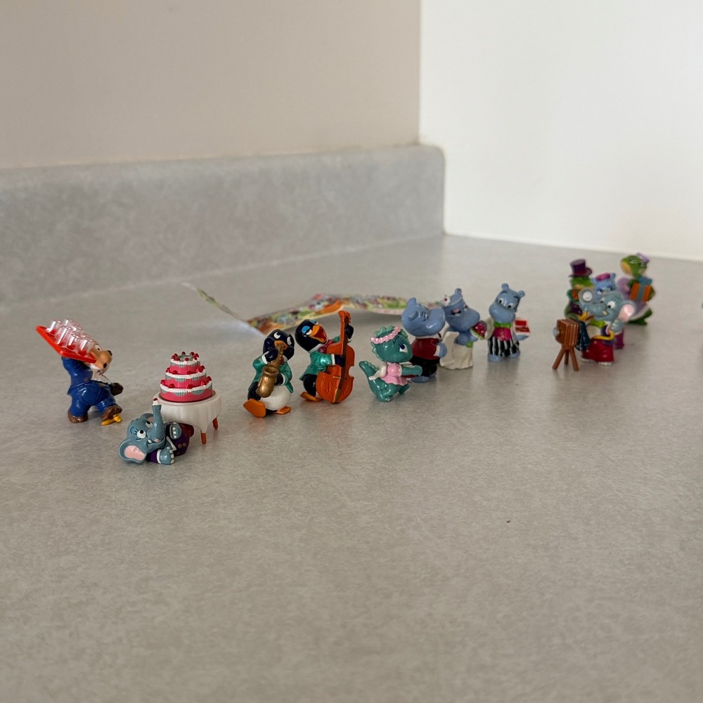 Vintage Kinder Surprise Ferrero Die Happy Hippo Hochzeit Full Set 1999 Figures - Picture 6 of 10